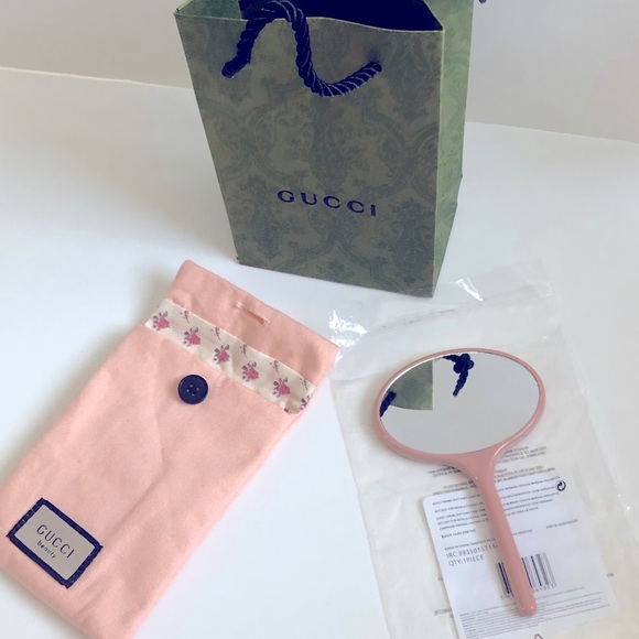 Gucci Handbags - New Authentic Gucci 🩷 Handheld Mirror/W Mirror Pouch Case GWP/VIP